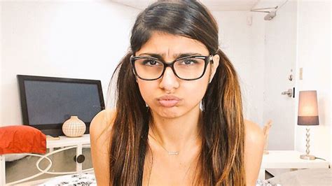 mia khalifa naked|A Dose of Mia : r/Miakhalifa